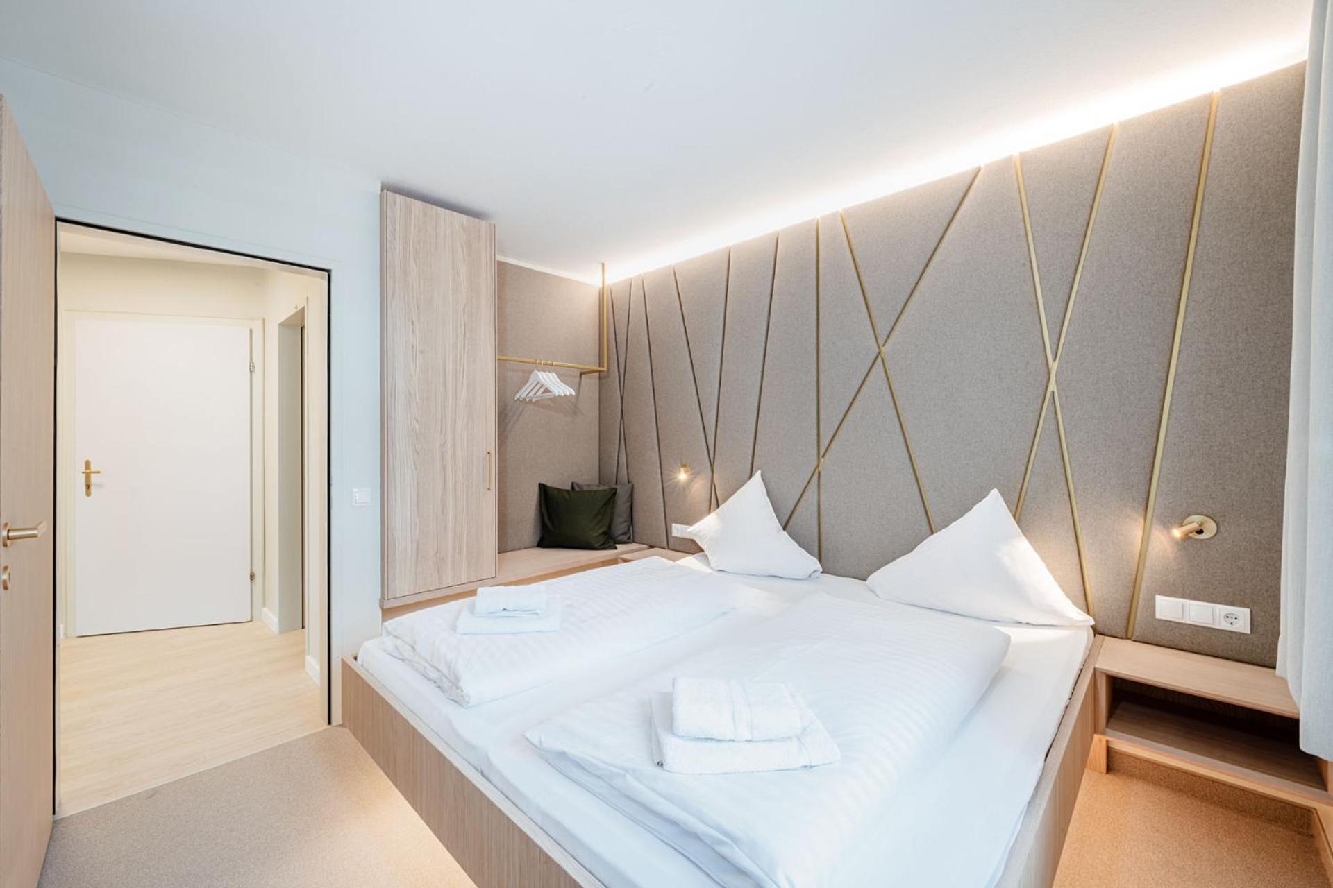 Crystls Aparthotel Флахау Екстер'єр фото