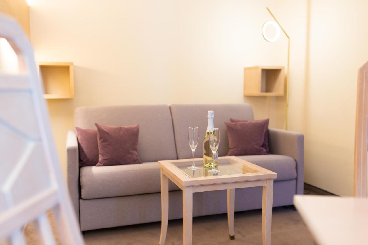 Crystls Aparthotel Флахау Екстер'єр фото